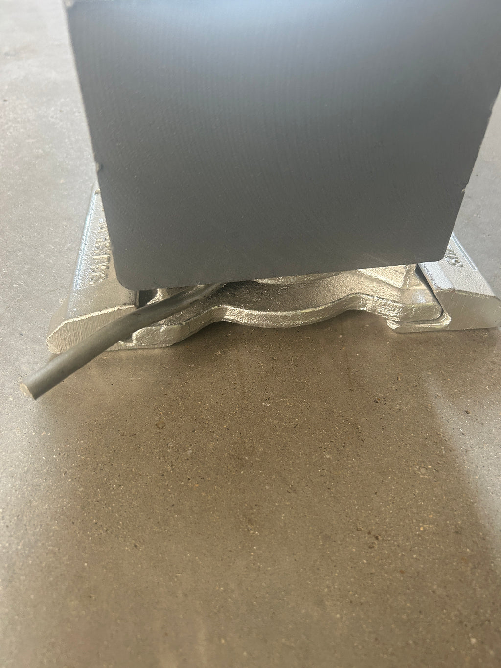 CA-1 Series Dovetail Groove Rotating Twist Lock | Container Base Lock / Foundation Twist Lock